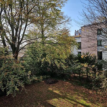 Have-A-Nice-Stay - Nahe Bahnhof - 20 Minuten Nach Hamburg - Trotzdem Ruhig Gelegen - 6 Minuten Zu Fuss Ins Zentrum Ahrensburg - Modern Eingerichtet Exterior photo